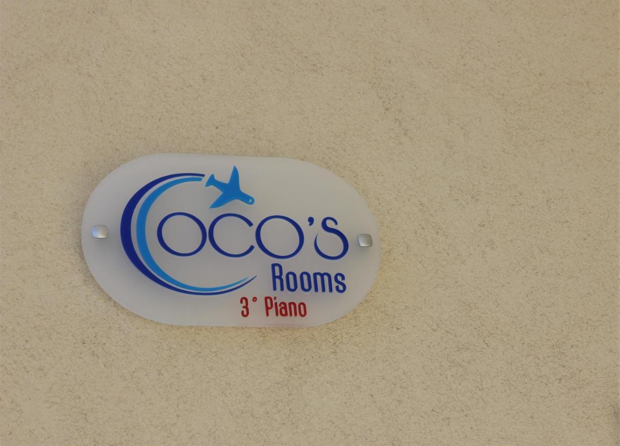 Coco'S Rooms Bari Bagian luar foto