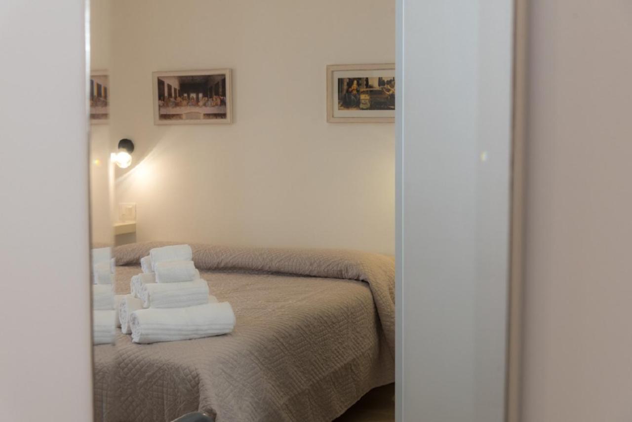 Coco'S Rooms Bari Bagian luar foto